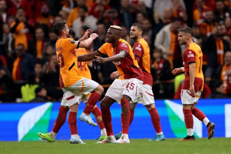 Osimhen on target as Galatasaray clinch Super Lig title