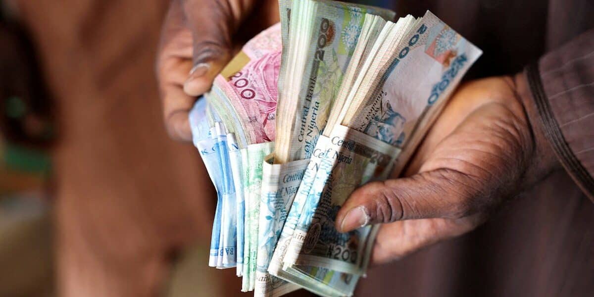 Naira strengthens to ₦1,590/$ amid CBN interventions