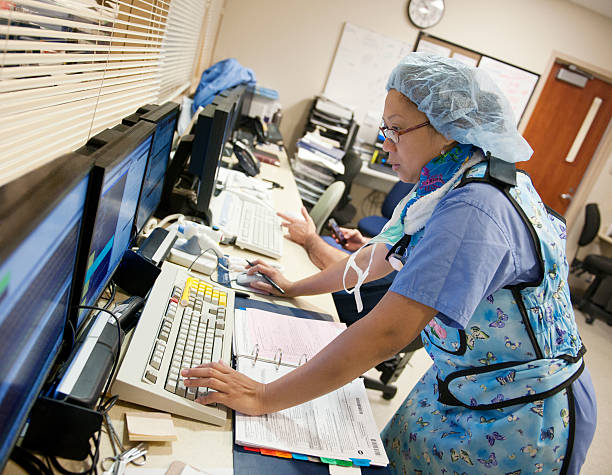 how much do registered nurses make in california