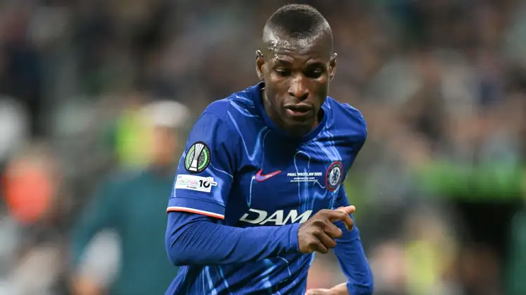 Chelsea slap £100m price tag on Nicolas Jackson