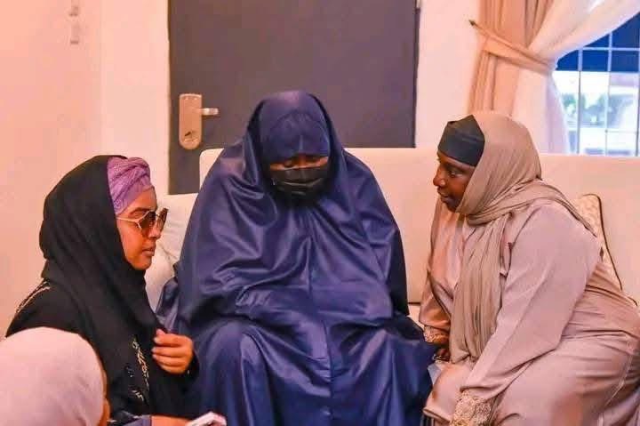 Bereaved Aisha Buhari leaves Daura, relocates to Kaduna with her family