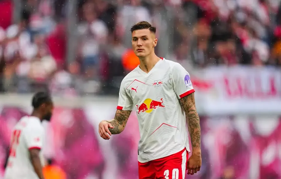 Benjamin Sesko chooses Man United over Newcastle