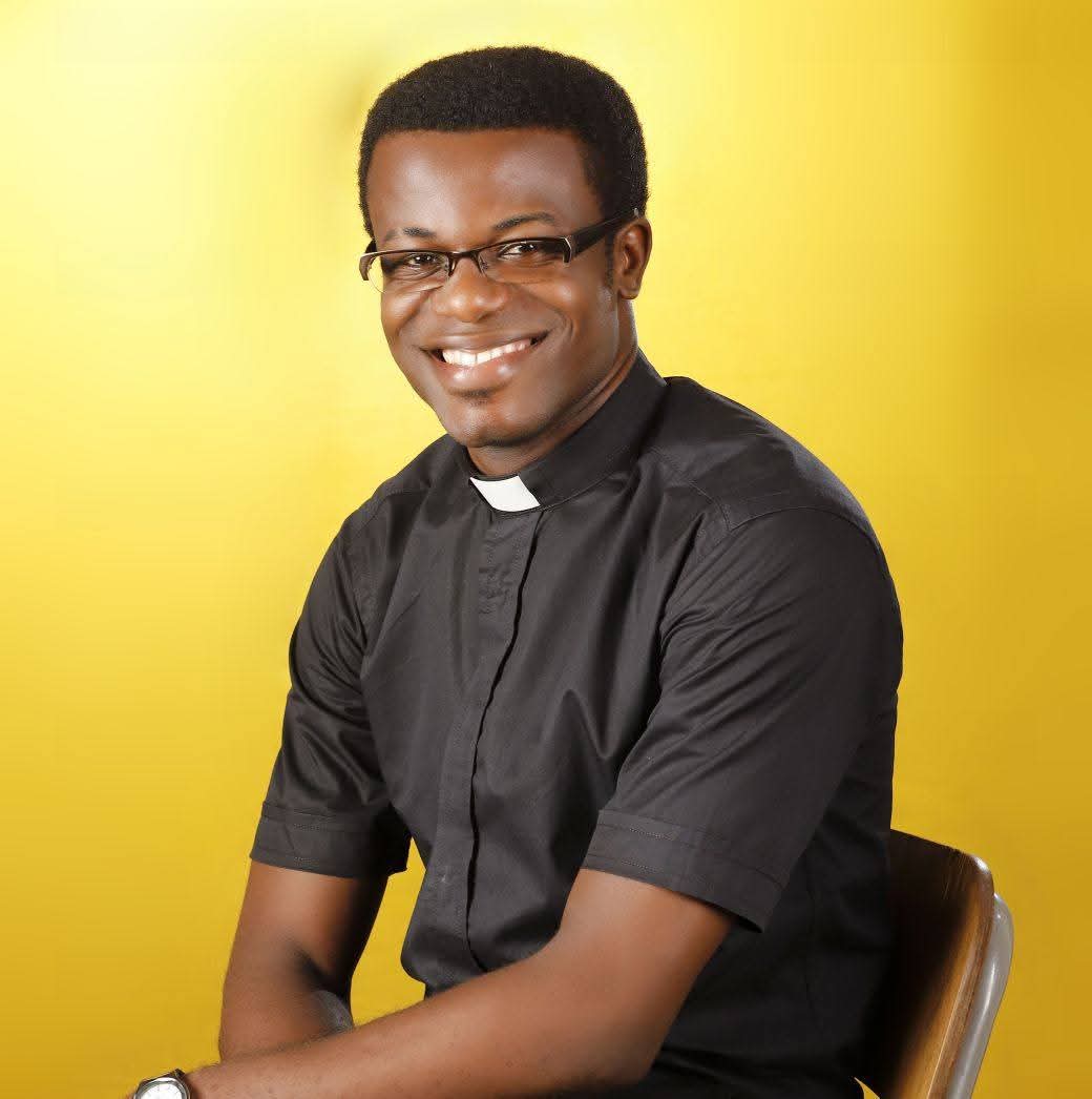 Priest asks folks who watched Ibom Air video to go for confession
