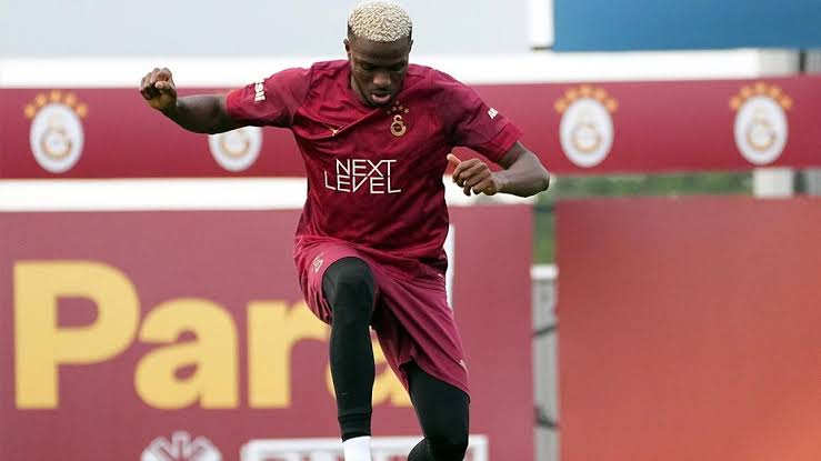 ‘Far above national economy’ - Fenerbahce legend slams Galatasaray over Osimhen’s deal