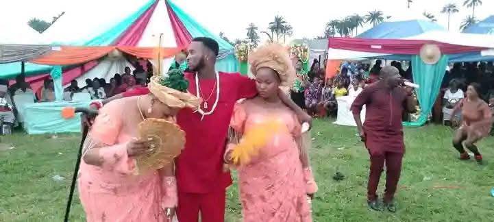 Marries two wives man abia