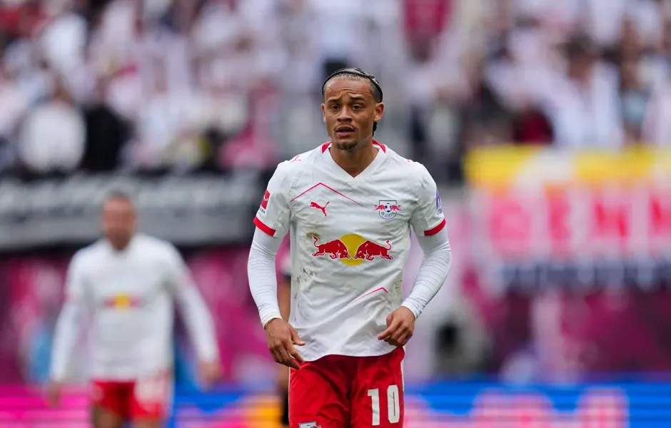 Manchester City weigh move to hijack Chelsea’s Xavi Simons deal