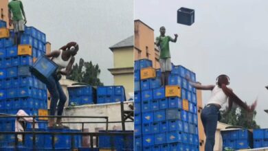 Netizens react as lady shows off her 'hustle'