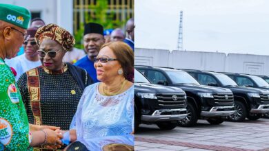 Akwa Ibom Governor gifts luxury SUVs to all former deputy governors amid ₦6 billion vehicle budget