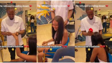 Another man proposes to his girlfriend in public without kneeling