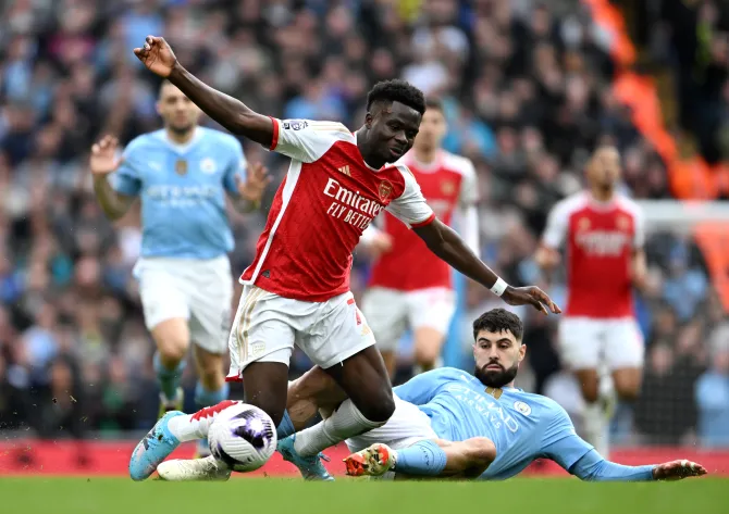 Saka returns to training ahead of Arsenal vs Man City clash