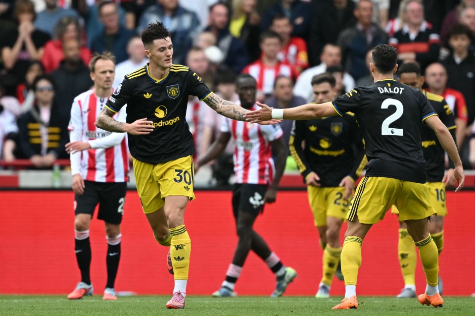 Brentford 3-1 Man United: Fernandes penalty miss costly as Red Devils slump after Chelsea win