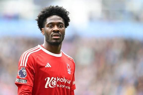 Ola Aina confirms surgery after hamstring injury