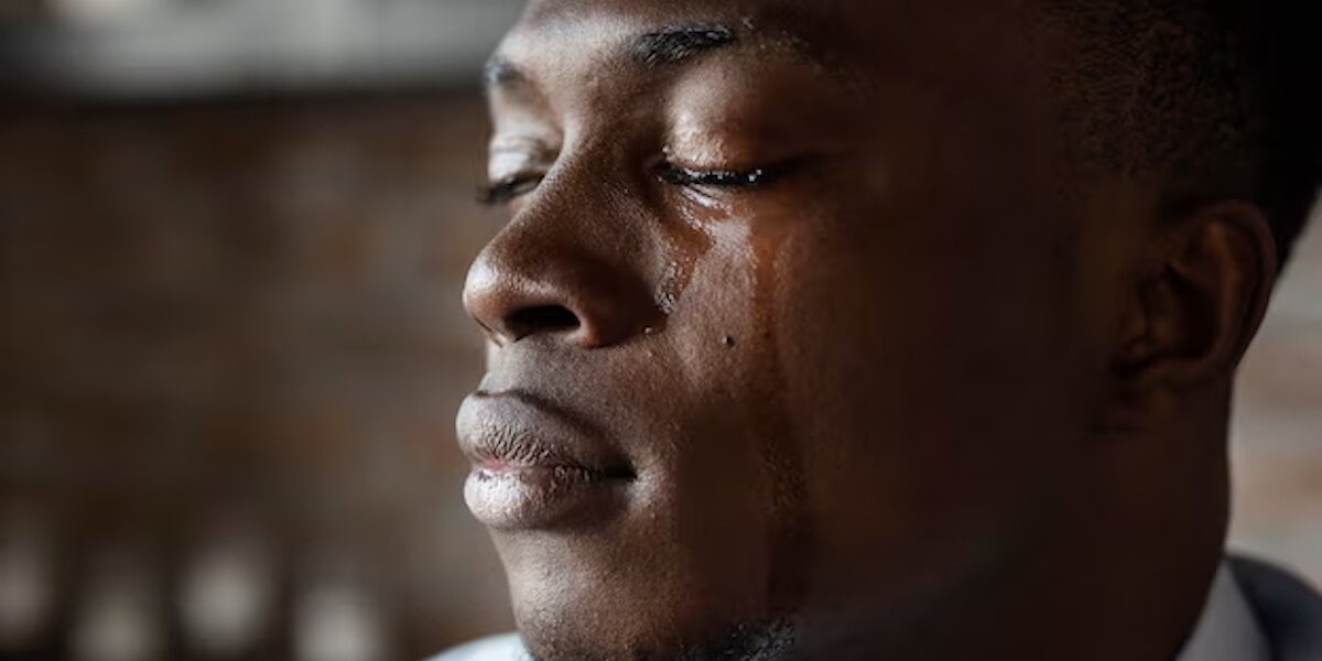 Japa plans in mud as man's ₦400k stock market investment drops to ₦30k