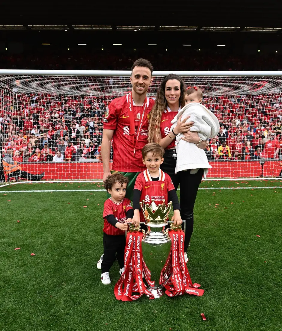 Liverpool honour Jota’s contract after tragic death