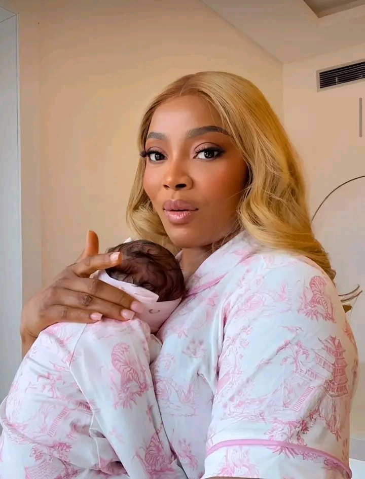 Toke Makinwa and Eliana