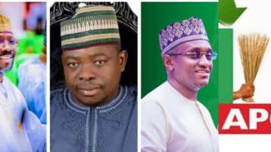 Three Kaduna PDP lawmakers dump party for APC