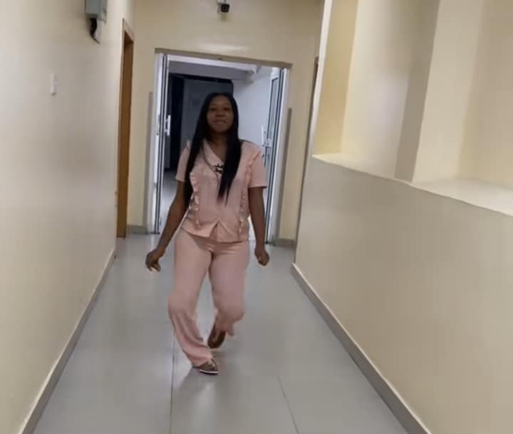 Lady Who Underwent Surgery to Straighten ‘Bowlegs’ Posts Amazing Transformation Video 2 Lady who underwent surgery to straighten 'bow legs' posts amazing transformation video