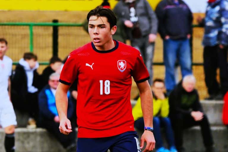 Buffon son nets first hat-trick as Czechia crush Azerbaijan 6-1