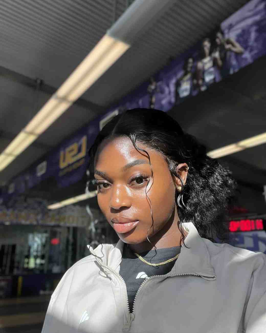 Favour-Ofili-Biography