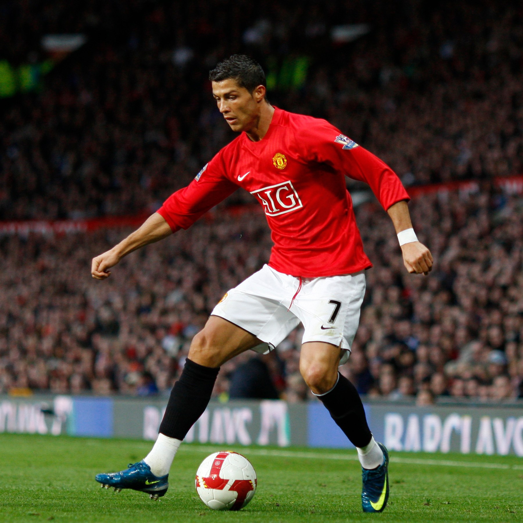 Chelsea rejected €3.5m Ronaldo deal before Man United move, agent reveals