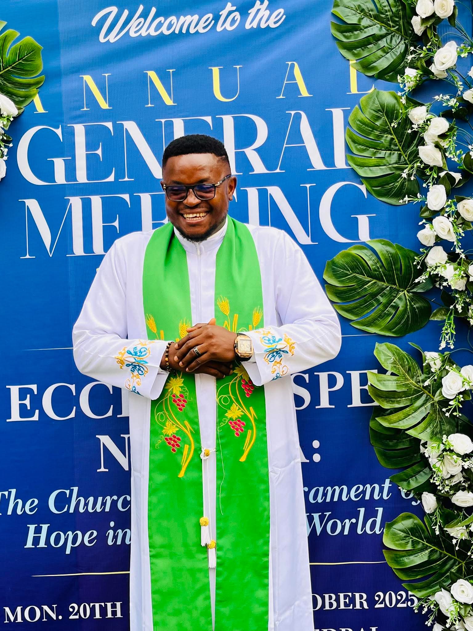 Priest trump's Airstrikes