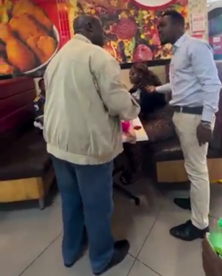 Man’s surprise proposal turns chaotic as girlfriend’s sugar daddy shows up at restaurant