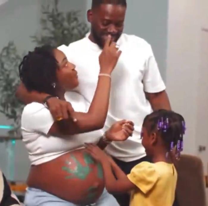 Simi & Adekunle Gold