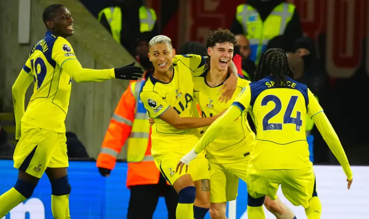 EPL: Gray’s maiden goal lifts Spurs past Wasteful Crystal Palace