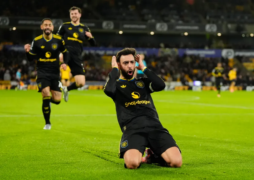 EPL: Man United overcome early scare to beat Wolves 4-1