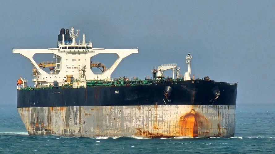US seizes Russian‑Flagged Oil Tanker linked to Venezuela