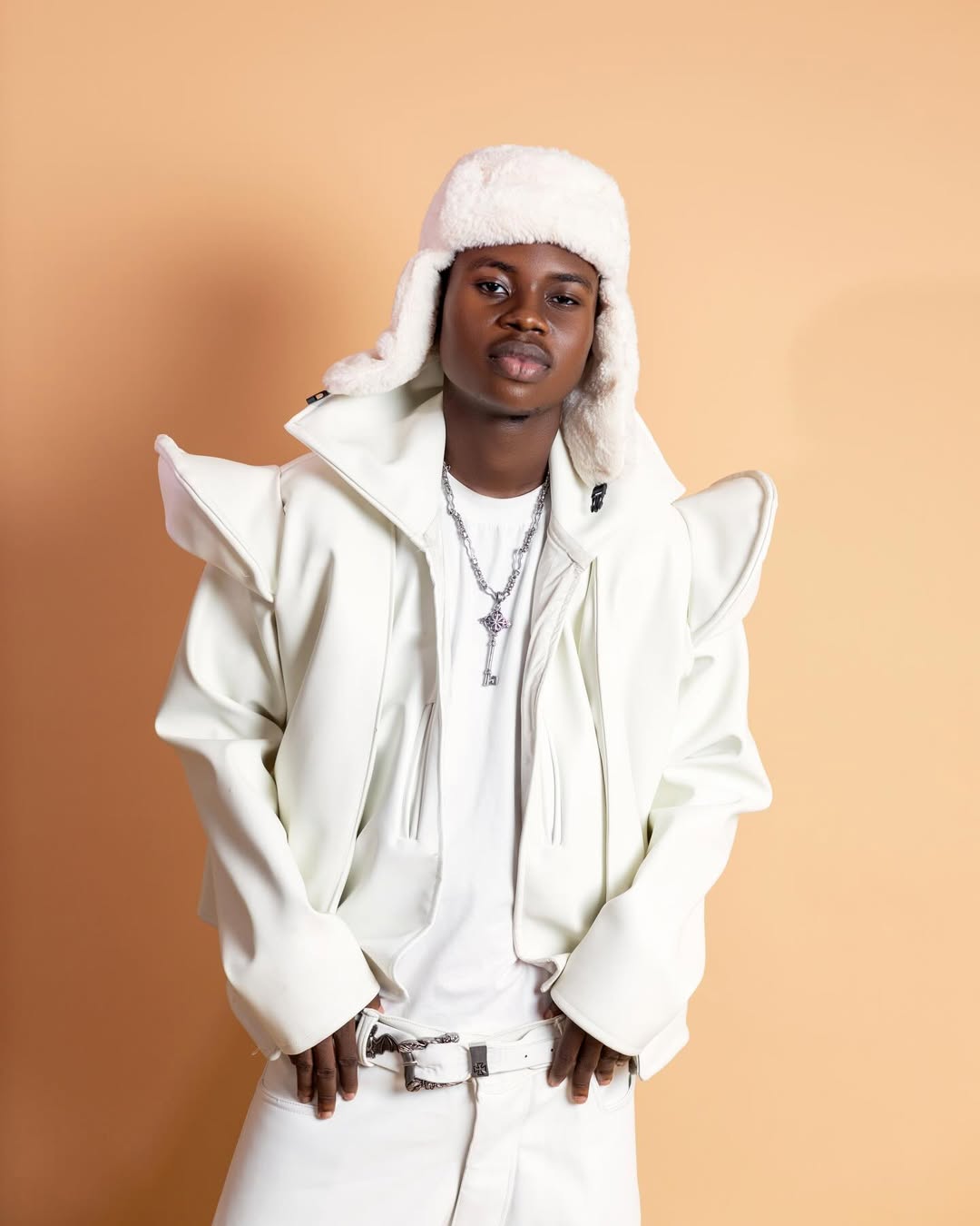 "I now have an anonymous man" – Jarvis informs Peller, he reacts