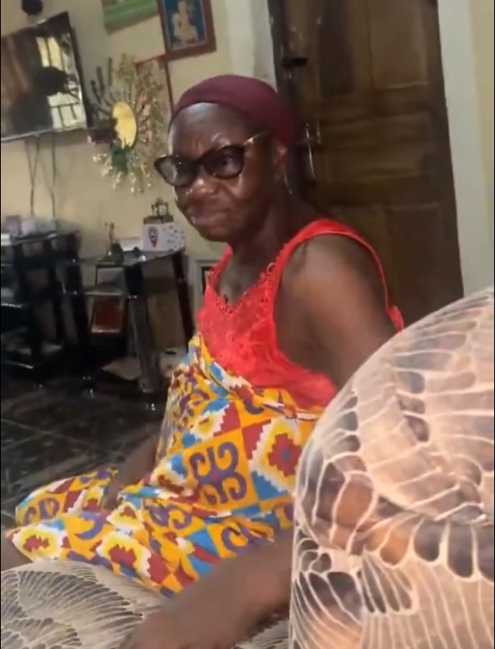 "I pray for him" – Nigerian mom passionately express admiration for Davido 