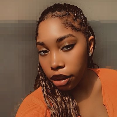 "My account is shaking" – Lady laments after paying rent for her younger sisters 