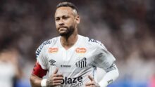 Neymar extends Santos contract to 2026 amid World Cup bid