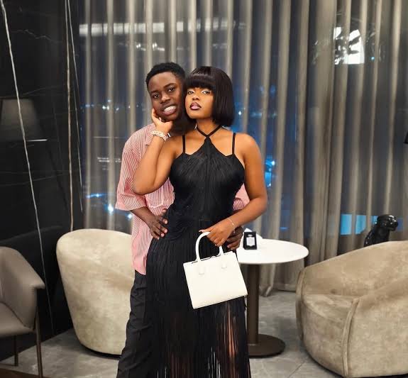 “Jarvis has returned the $4000 ring I used to propose to her” — Peller