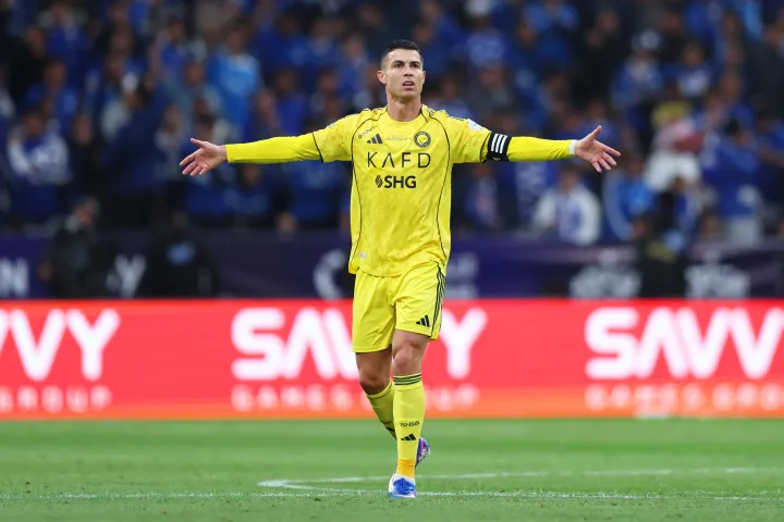 Ronaldo returns after Al-Nassr wage dispute resolved