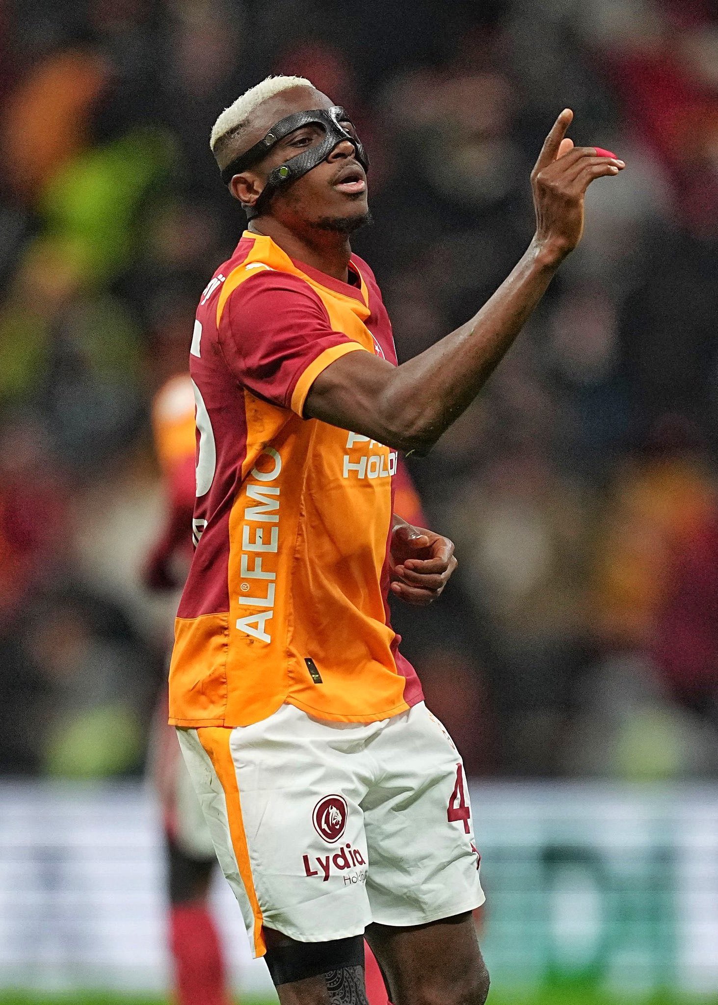 Osimhen hits 200 career goals in Galatasaray thrashing of Kayserispor