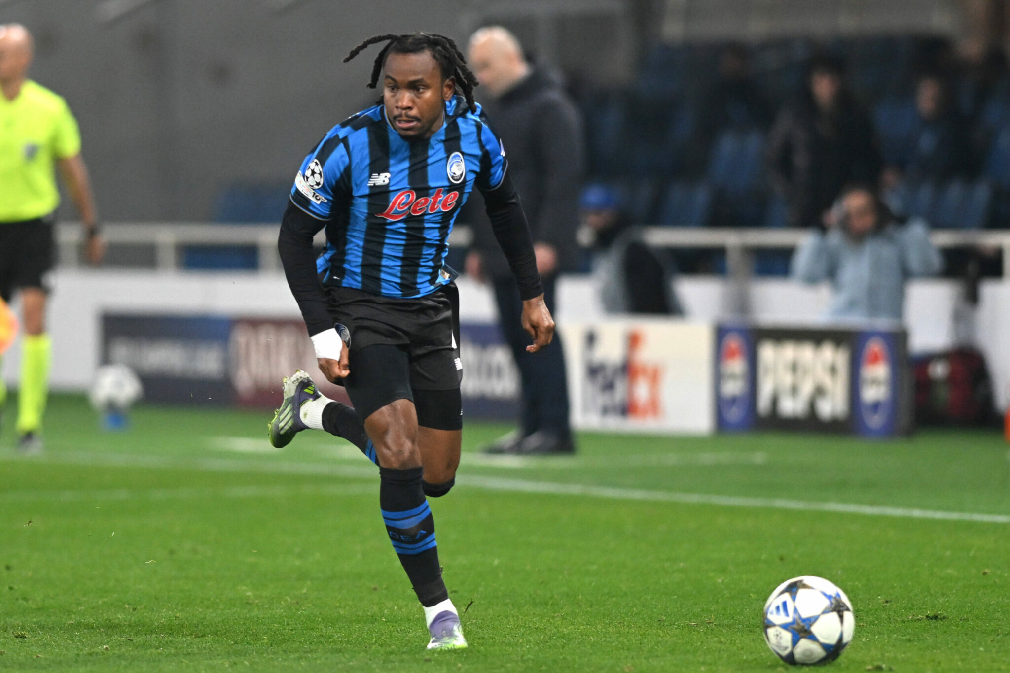 JUST IN: Lookman heads to Spain for Atlético Madrid medical