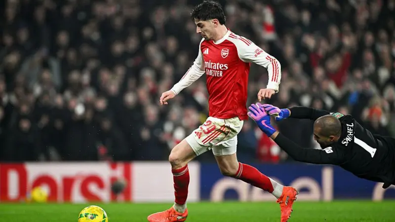 Carabao Cup: Owen rules out Arsenal quadruple