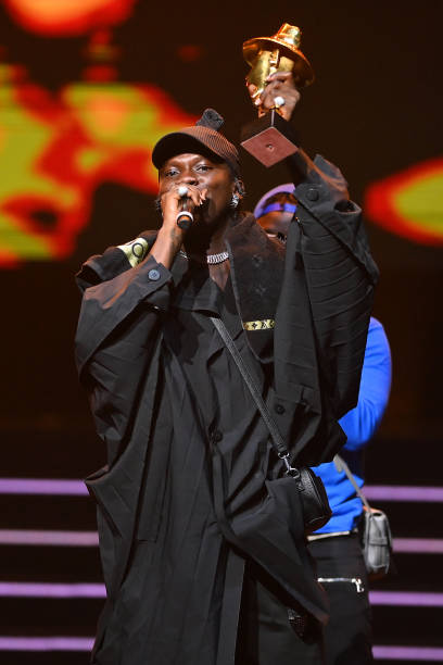 seyi-vibez-biography