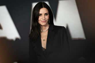 Courteney Cox (born June 15, 1974) is an American actress and producer who rose to international recognition by portraying Monica Geller on the NBC sitcom Friends (1994-2004) and Gale Weathers in the horror film franchise Scream (1996-present).