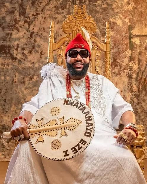 E-Money gifts Carter Efe $5K to fix his damaged car, gifts Peller Toyota Corolla 