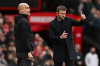 Carrick hints openness to extended Man United role