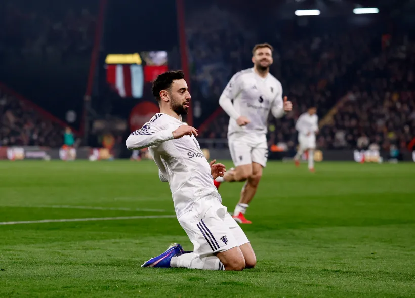 EPL: Maguire sent off as Bournemouth fight back twice to hold Man United