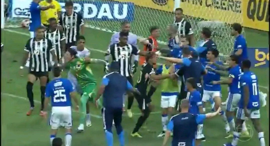 23 players sent off in Brazilian league final after mass brawl