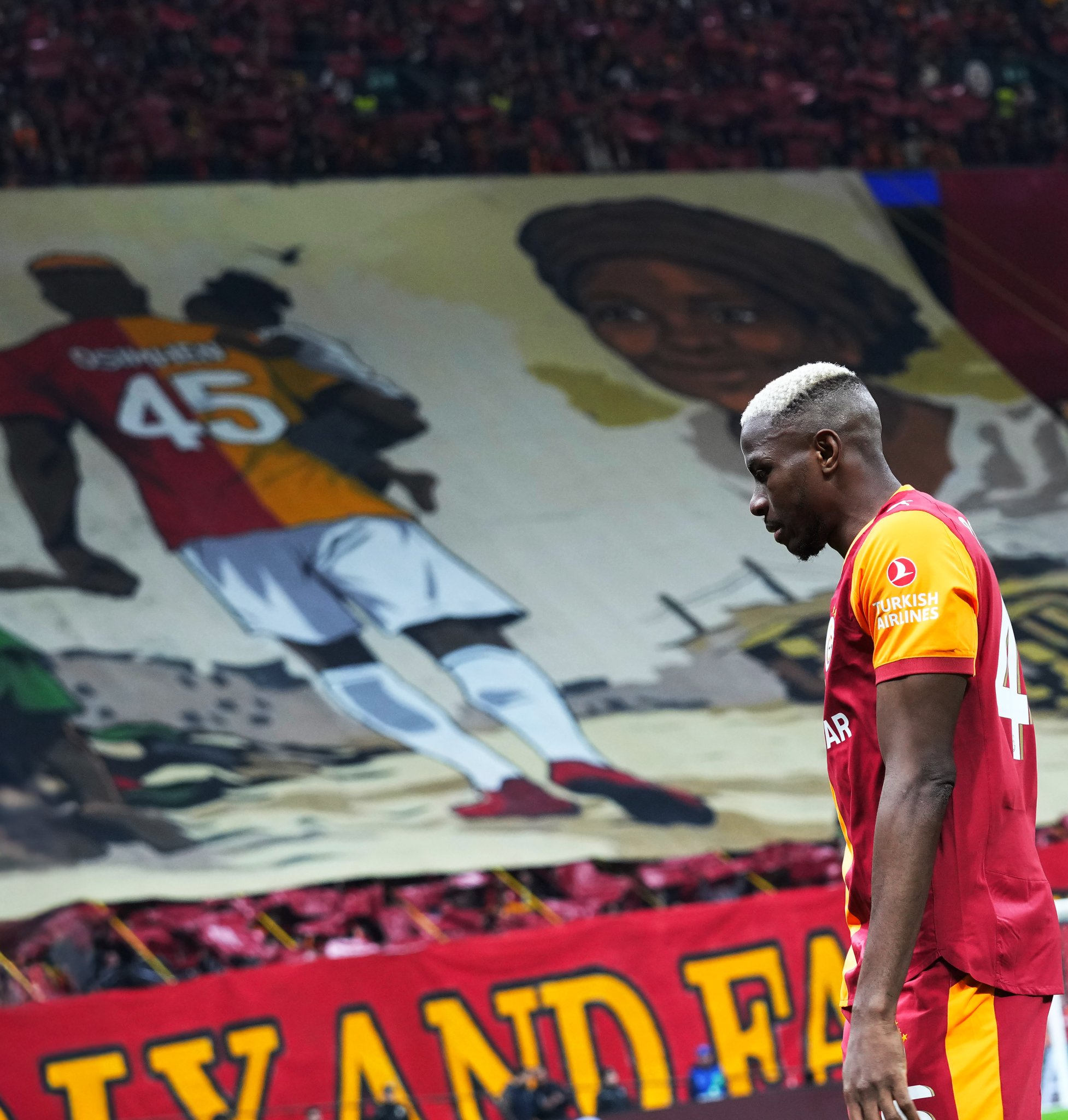 What Osimhen said after Galatasaray fans honoured late mother with heart-warming tifo