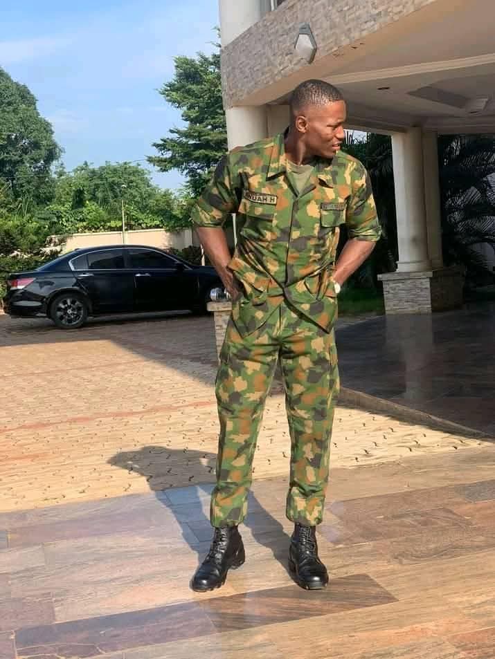 Correction Notice: Wrong image used in report on viral soldier post