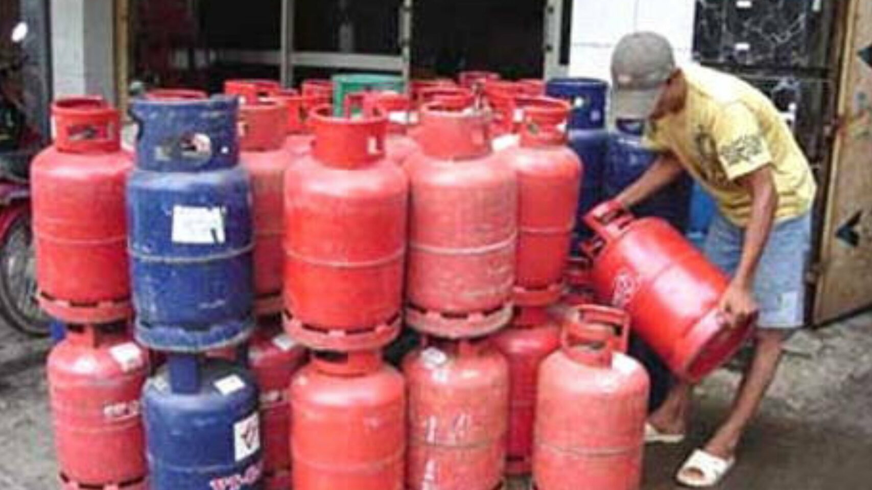 Nigeria feels US–Iran war impact as cooking gas price rises by ₦100 per Kg