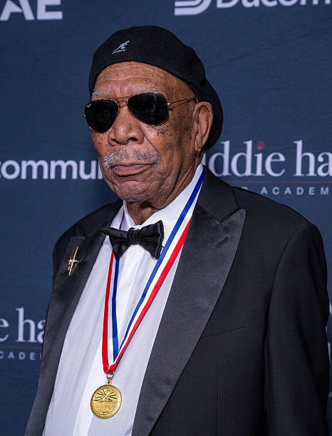 biography-of-morgan-freeman-actor