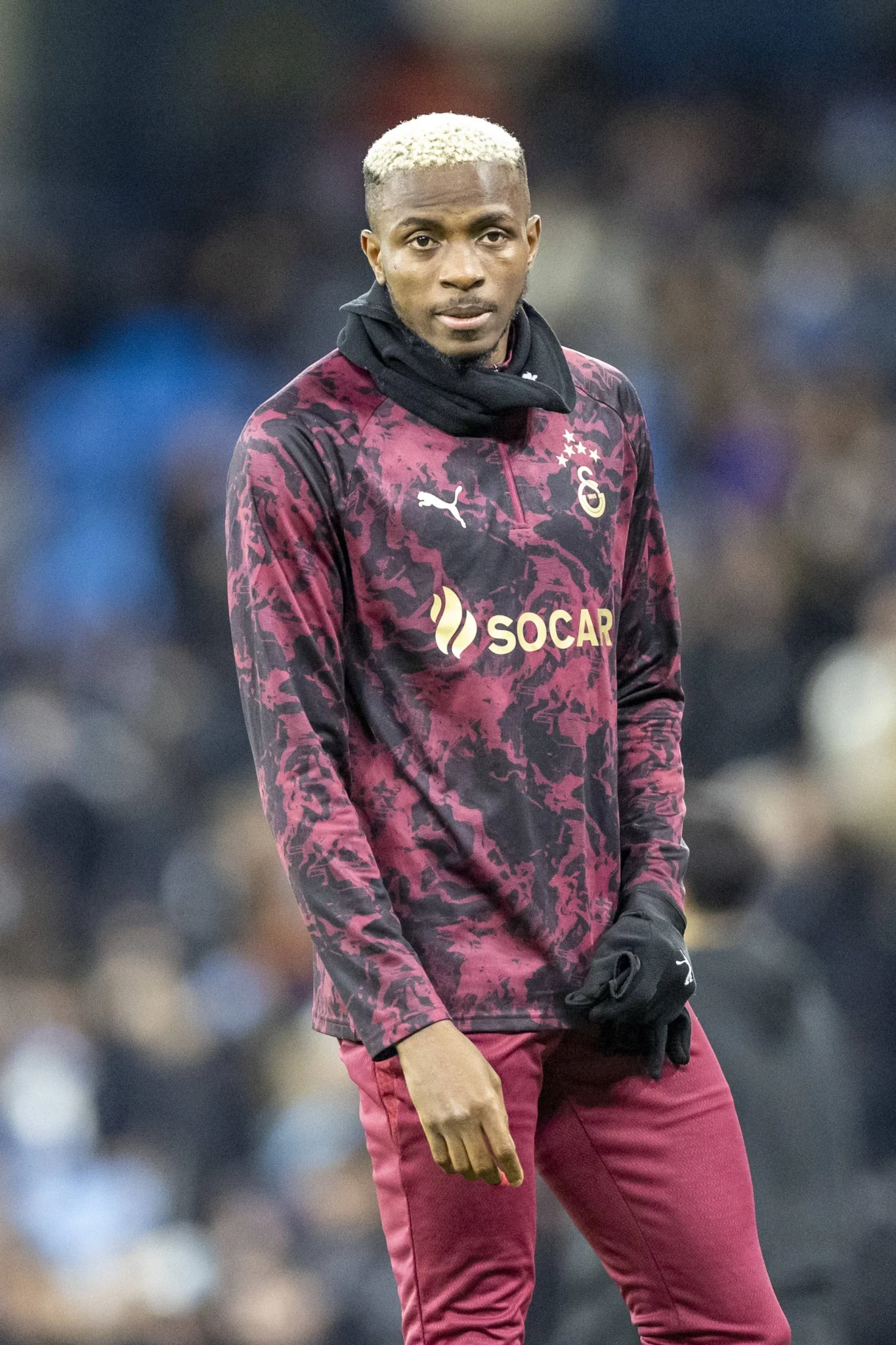 Barcelona drop Osimhen, target €90m Julian Alvarez